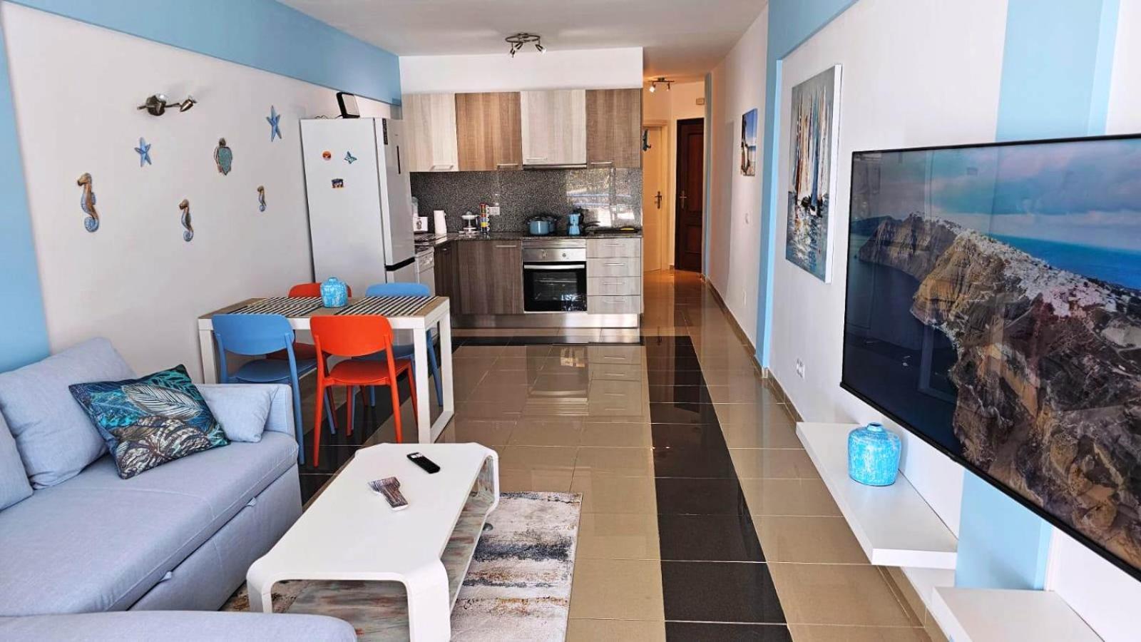 Blue Bay Paradise - Front With Sea View Apartment *